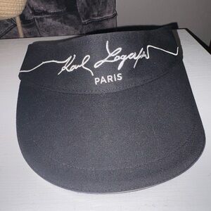 NWOT! Womens accessories|Karl Lagerfeld Signature Black Visor|adjustable#beach